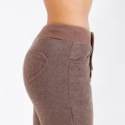 Overig Dames Lederhose Lang Bruin (Joggingstof) 11 Overig Dames Lederhose Lang Bruin (Joggingstof) -Kostuum Wereld Winkel dames lederhose lang bruin joggingstof detail zijkant